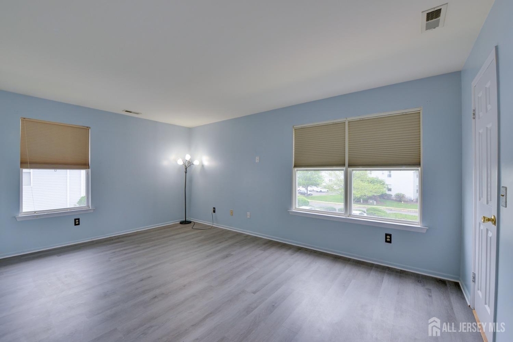 144 Keswick Drive - Photo 14