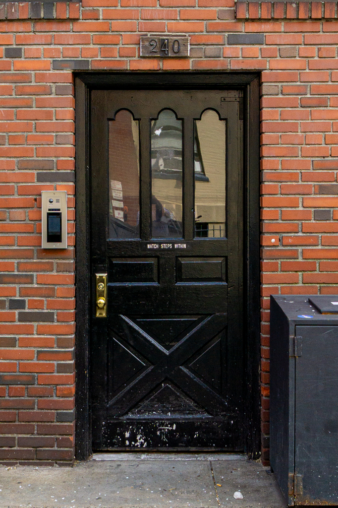 240 West 20th Street - Photo 13