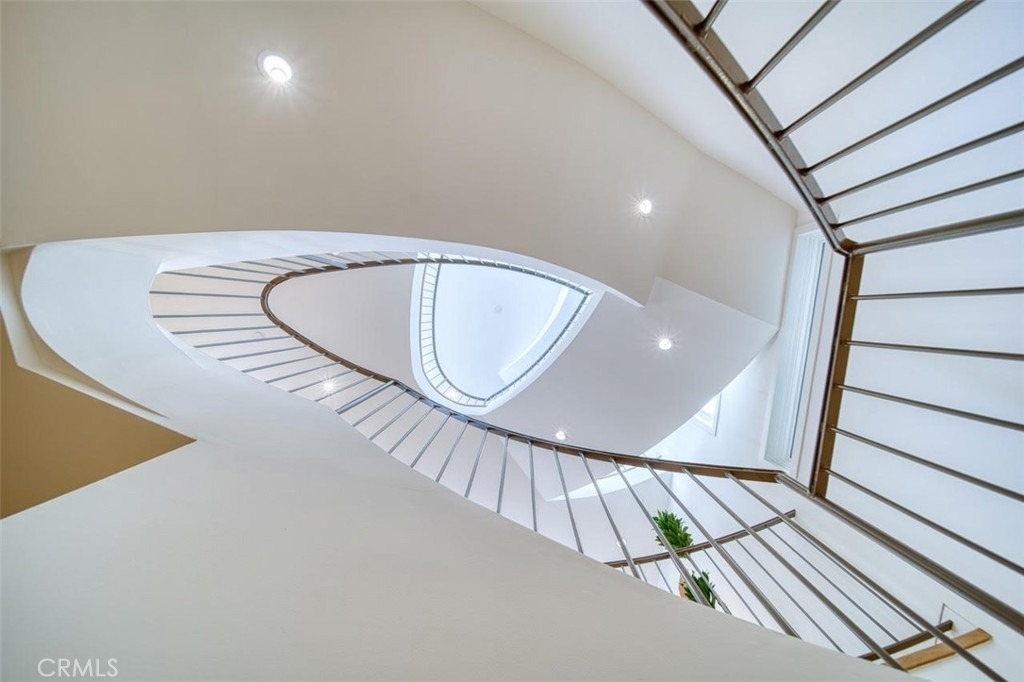 1712 Manhattan Avenue - Photo 30