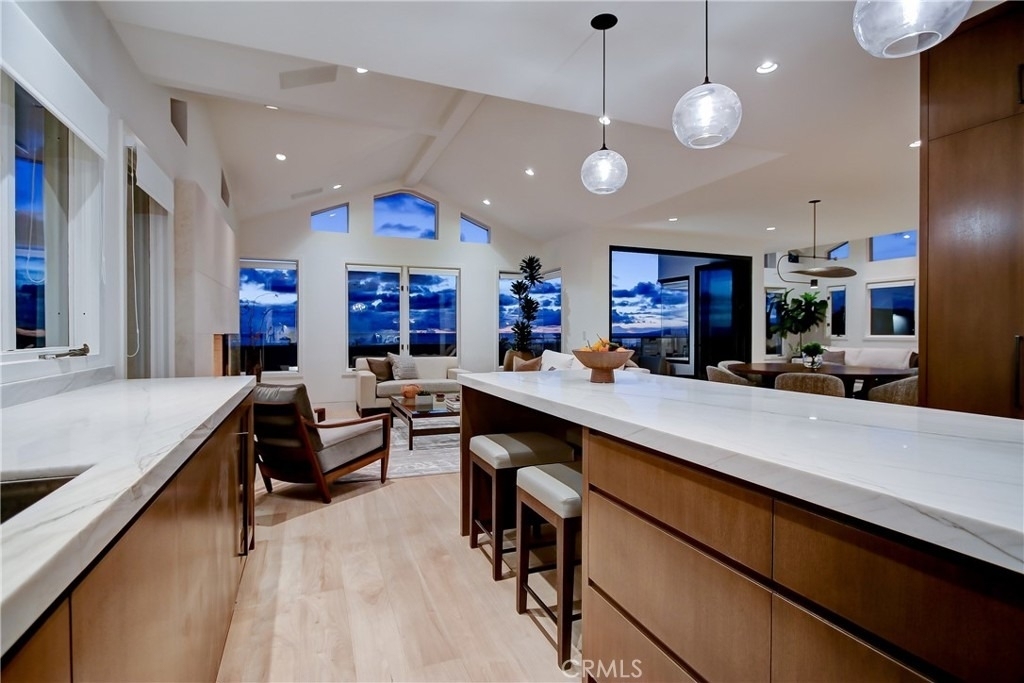 1712 Manhattan Avenue - Photo 43