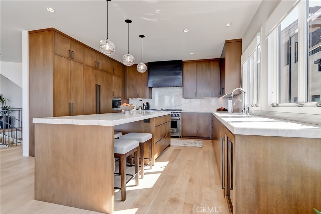 1712 Manhattan Avenue - Photo 8