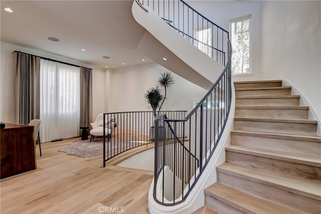 1712 Manhattan Avenue - Photo 55