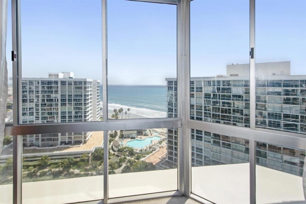 1750 Avenida Del Mundo - Photo 21