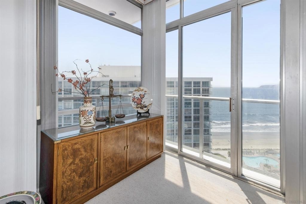 1750 Avenida Del Mundo - Photo 9