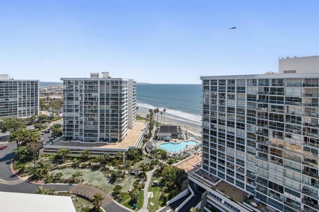 1750 Avenida Del Mundo - Photo 30