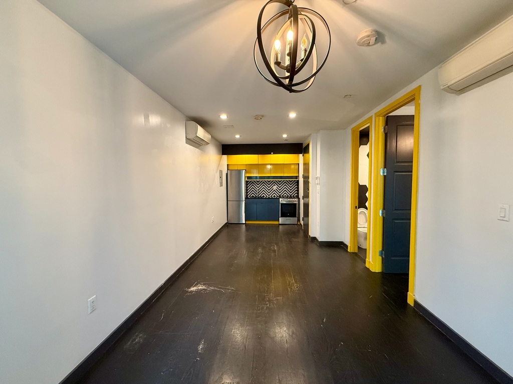 1296 Park Place - Photo 3