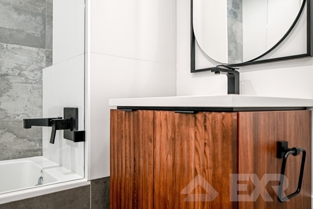 957 Atlantic Avenue - Photo 6