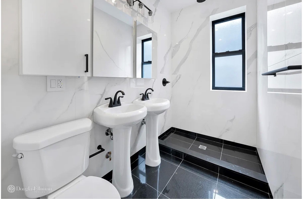 228 Eighth Ave - Photo 9