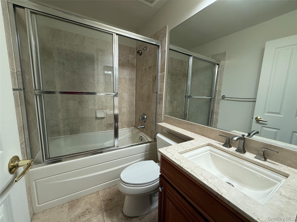 1405 Round Pointe Drive - Photo 7