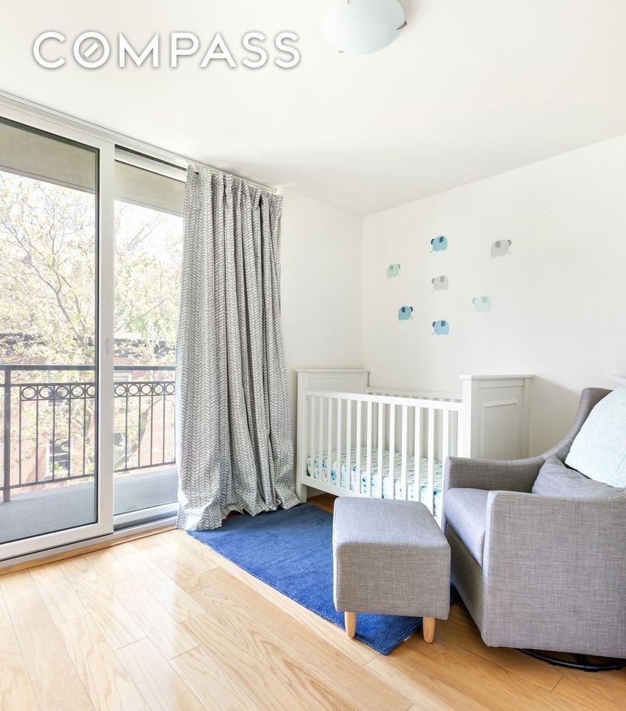52 Dean Street - Photo 4