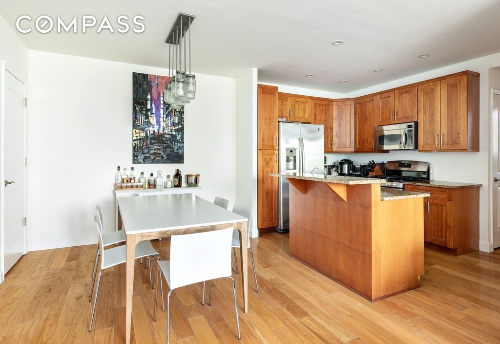 52 Dean Street - Photo 1