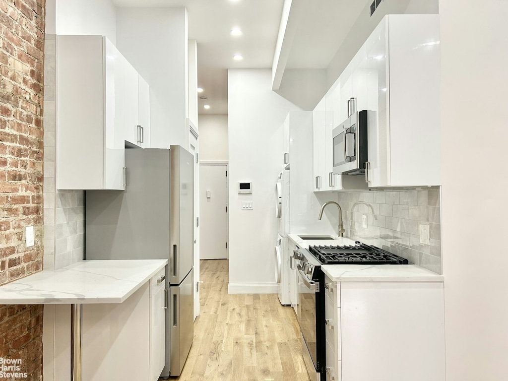 57 E 97th Street - Photo 0