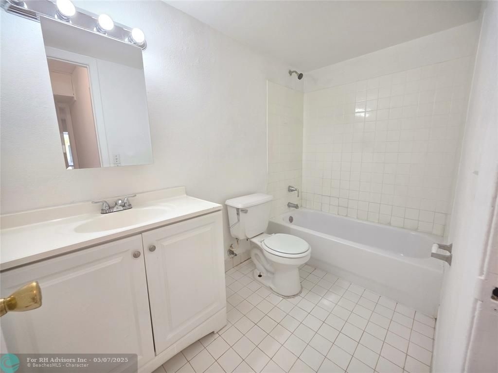 505 Nw 177th St - Photo 6
