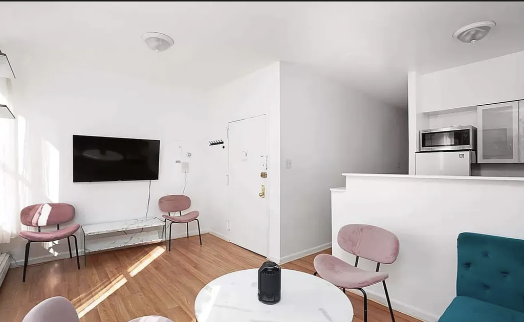 51 Avenue B - Photo 4