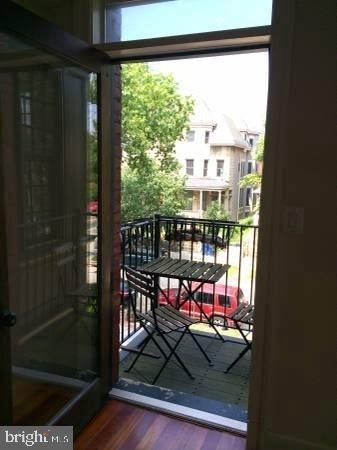 1300 Kenyon Street Nw - Photo 2