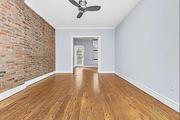 722  10th Ave - Photo 3