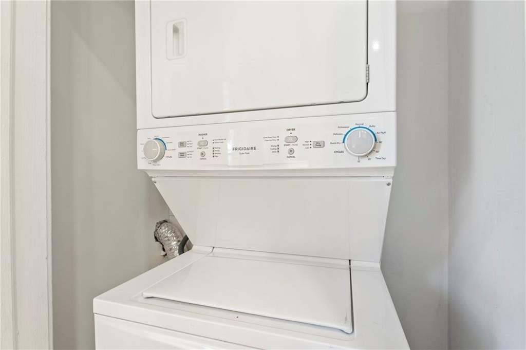 1187 Mansfield Avenue Ne - Photo 31