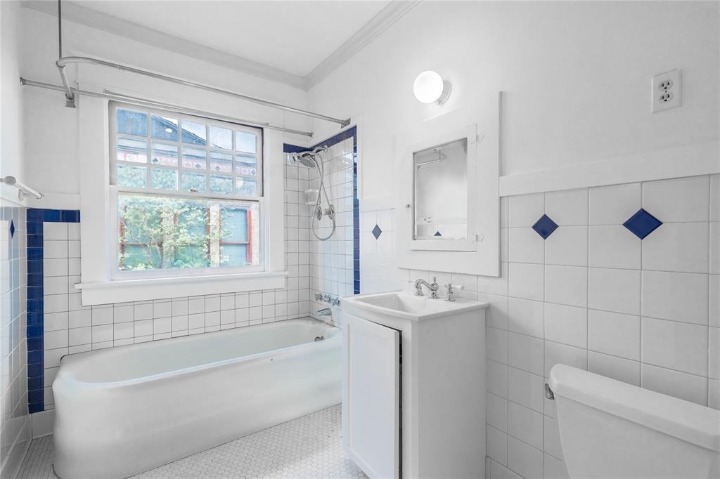 806 Winbern Street - Photo 8