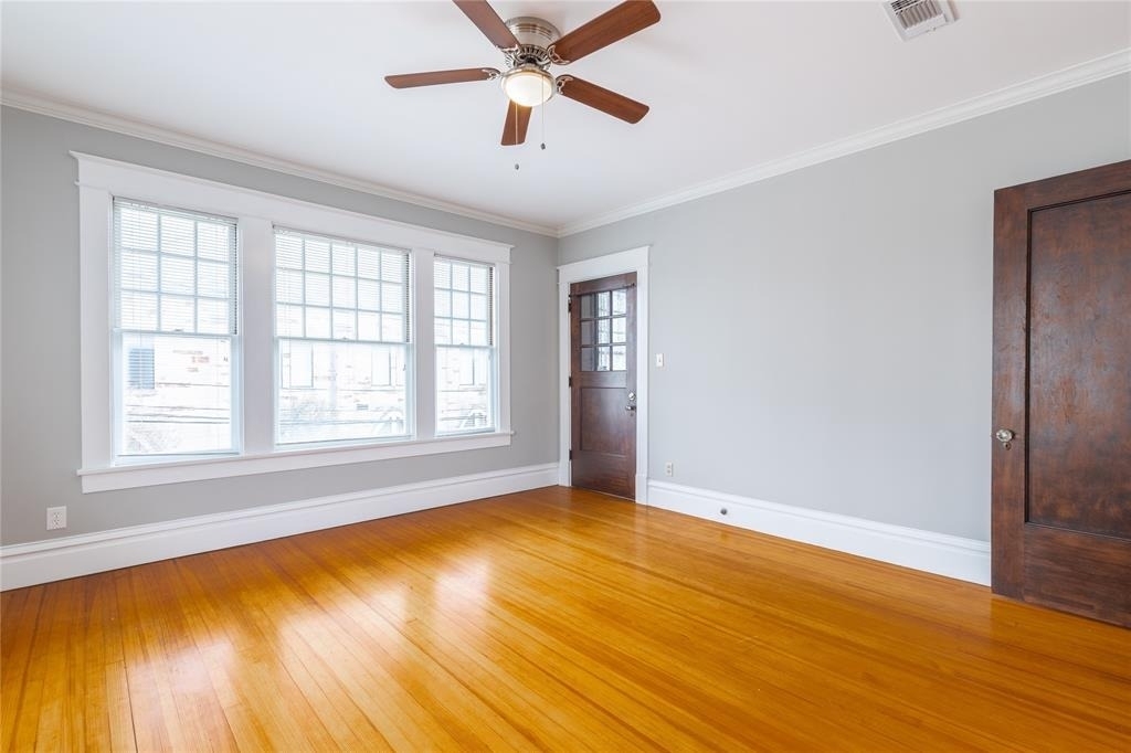 806 Winbern Street - Photo 2