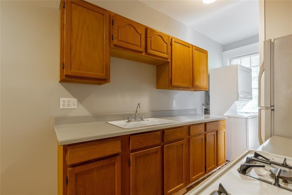 806 Winbern Street - Photo 3
