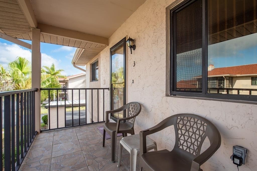 9910 Eagles Point Circle - Photo 3