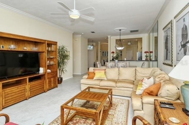 9480 Forest Hills Circle - Photo 11