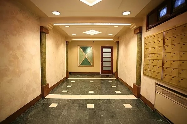 220 East 24th Street - Photo 6