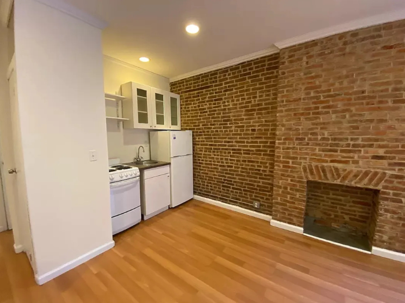 71 Pineapple Street - Photo 4