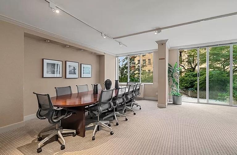 East 56th Street - Photo 10