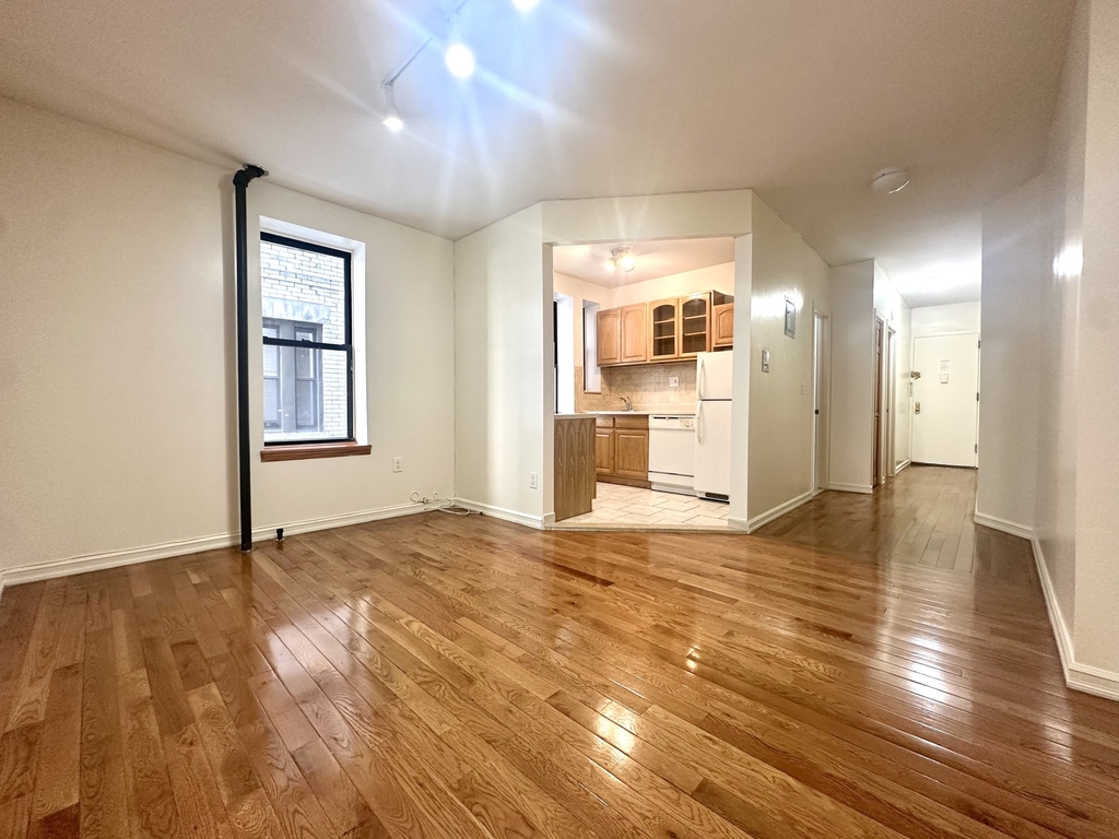 610 West 150th Street - Photo 0