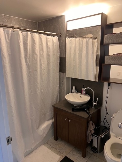 535 West 23rd Street - Photo 9