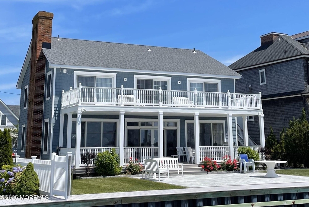 1118 Barnegat Lane - Photo 0