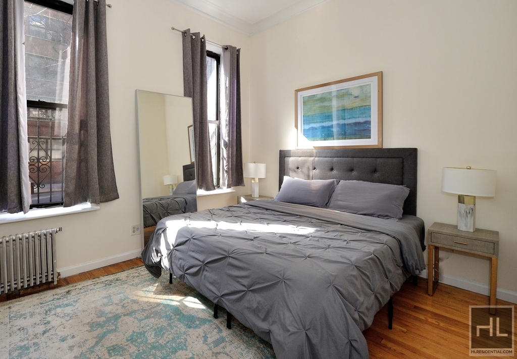East 36 Street - Photo 11