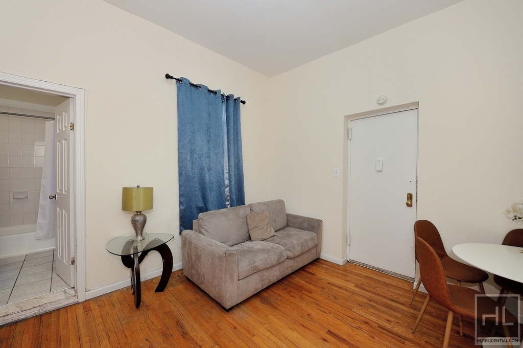 East 36 Street - Photo 10
