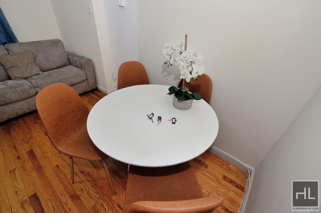 East 36 Street - Photo 1