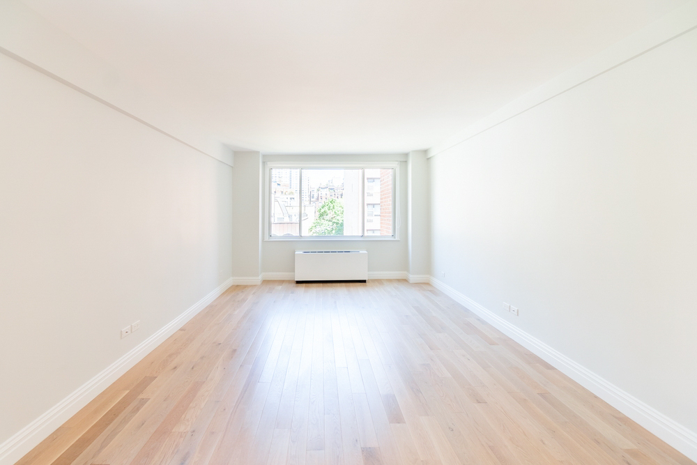 East 51 Street - Photo 2