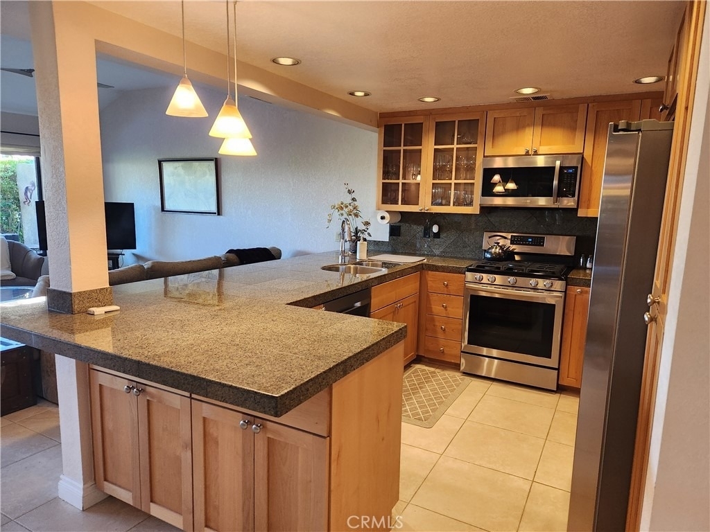 41786 Woodhaven Drive W - Photo 14