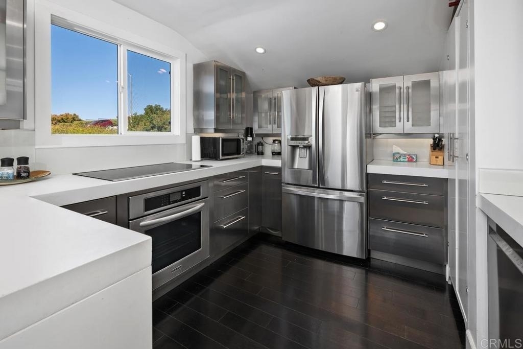 328 Shomaker Ct. - Photo 5