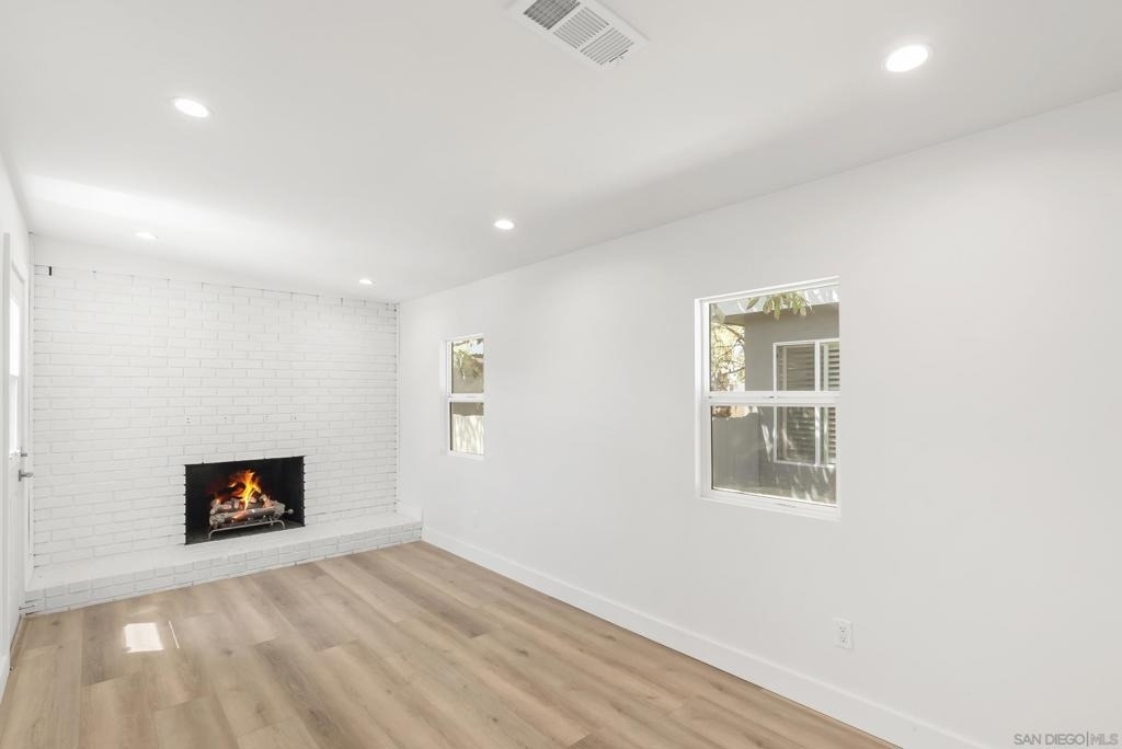 291 Ebony Avenue - Photo 21