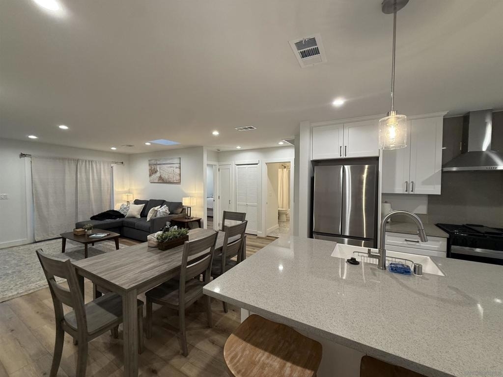 291 Ebony Avenue - Photo 9