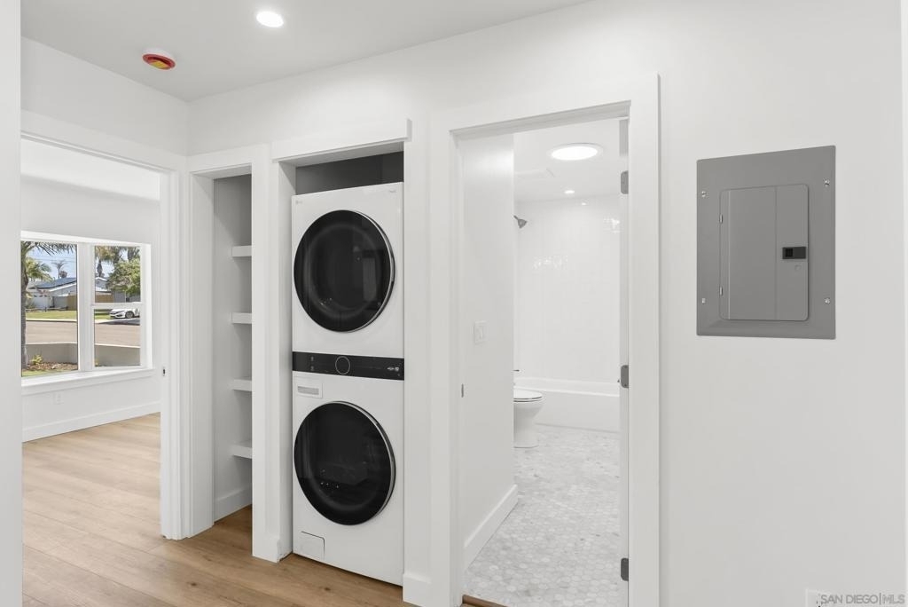 291 Ebony Avenue - Photo 14