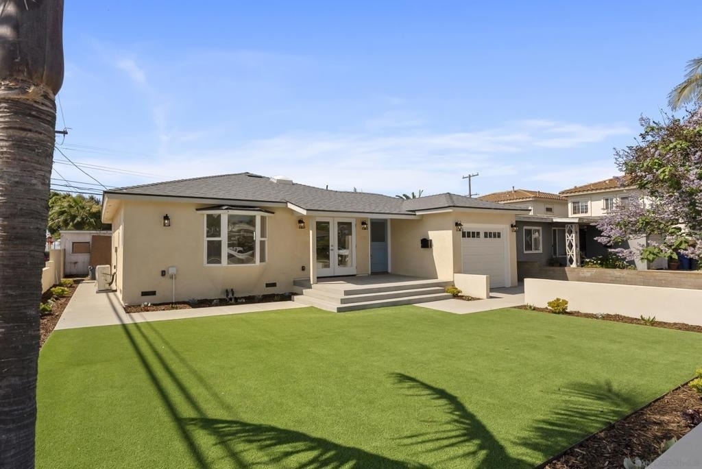291 Ebony Avenue - Photo 2