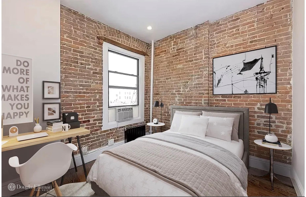 244 W 22nd St - Photo 3