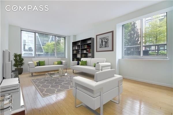 520 W 23rd Street - Photo 0