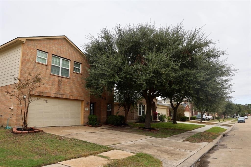 6426 Star Shadow Lane - Photo 40