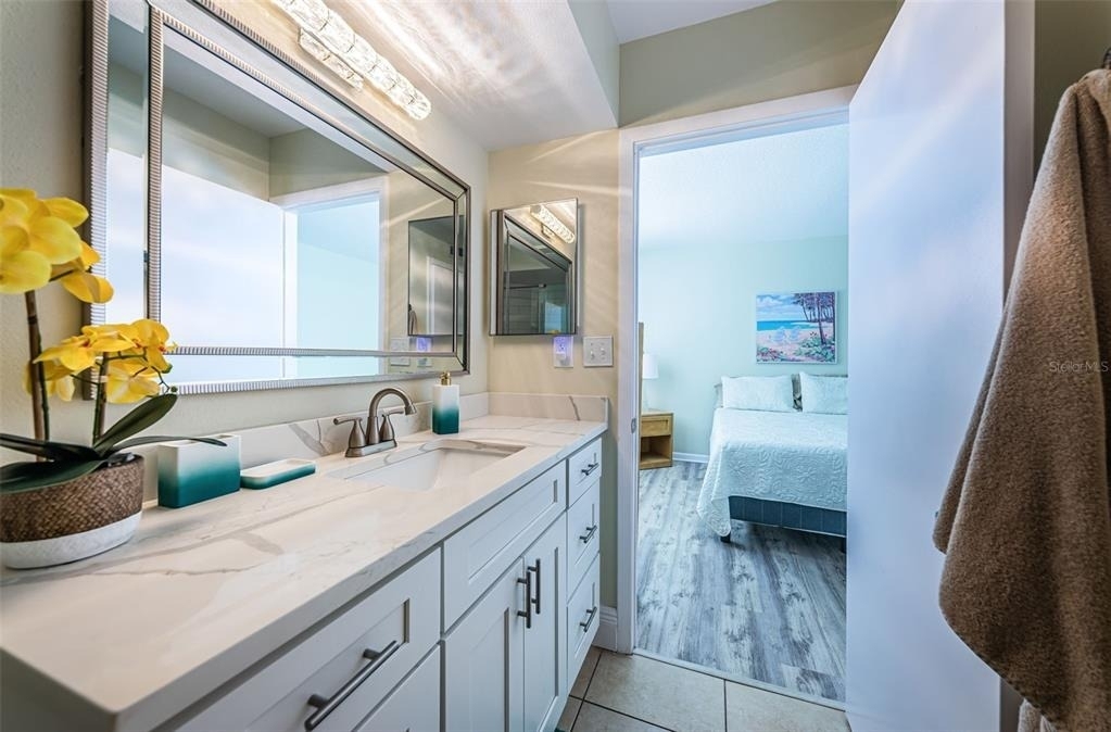 6081 Bahia Del Mar Circle - Photo 17