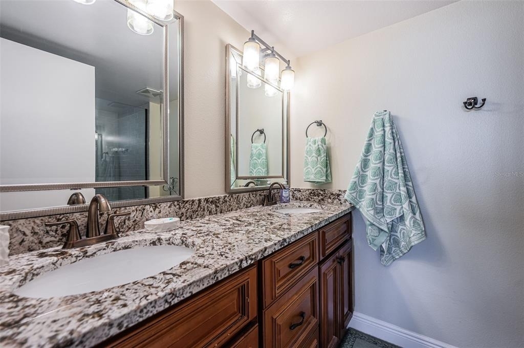6081 Bahia Del Mar Circle - Photo 19