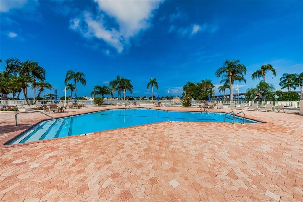 6081 Bahia Del Mar Circle - Photo 25