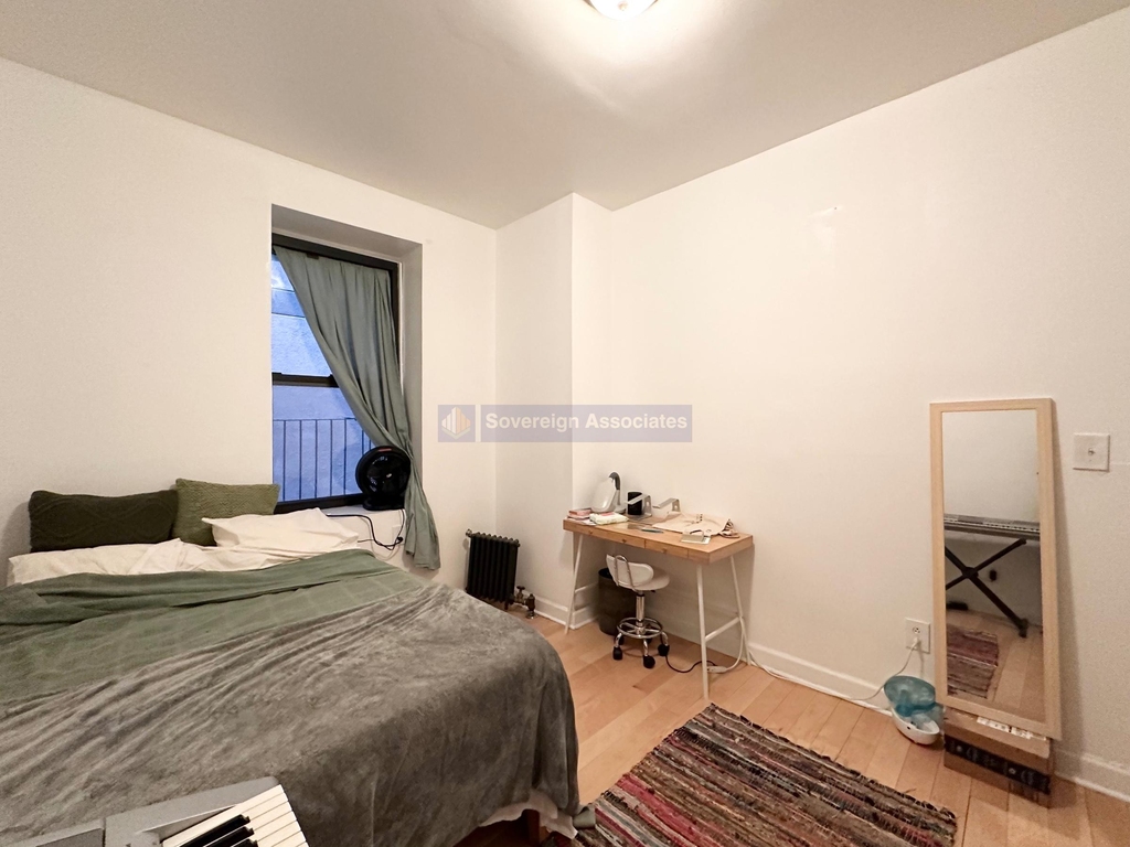 201 West 105th Street - Photo 13