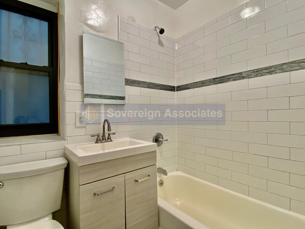 201 West 105th Street - Photo 7
